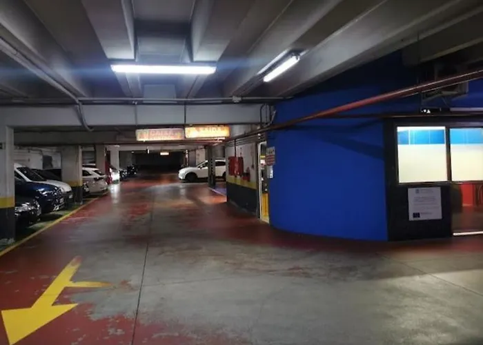Parking Gratis Vigilado 24h Tranquilo Centro De Vialia Apartamento *